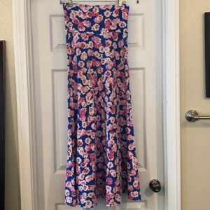 Beautiful Lularoe Floral Maxi (non slinky)